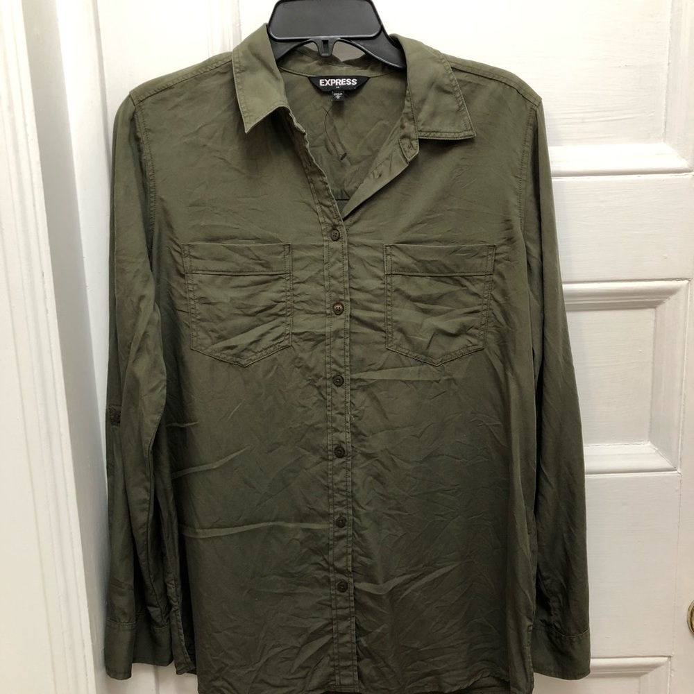 Express button down